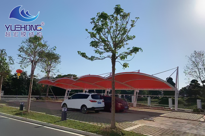 廣東廣州小火車棚膜結(jié)構(gòu)案例